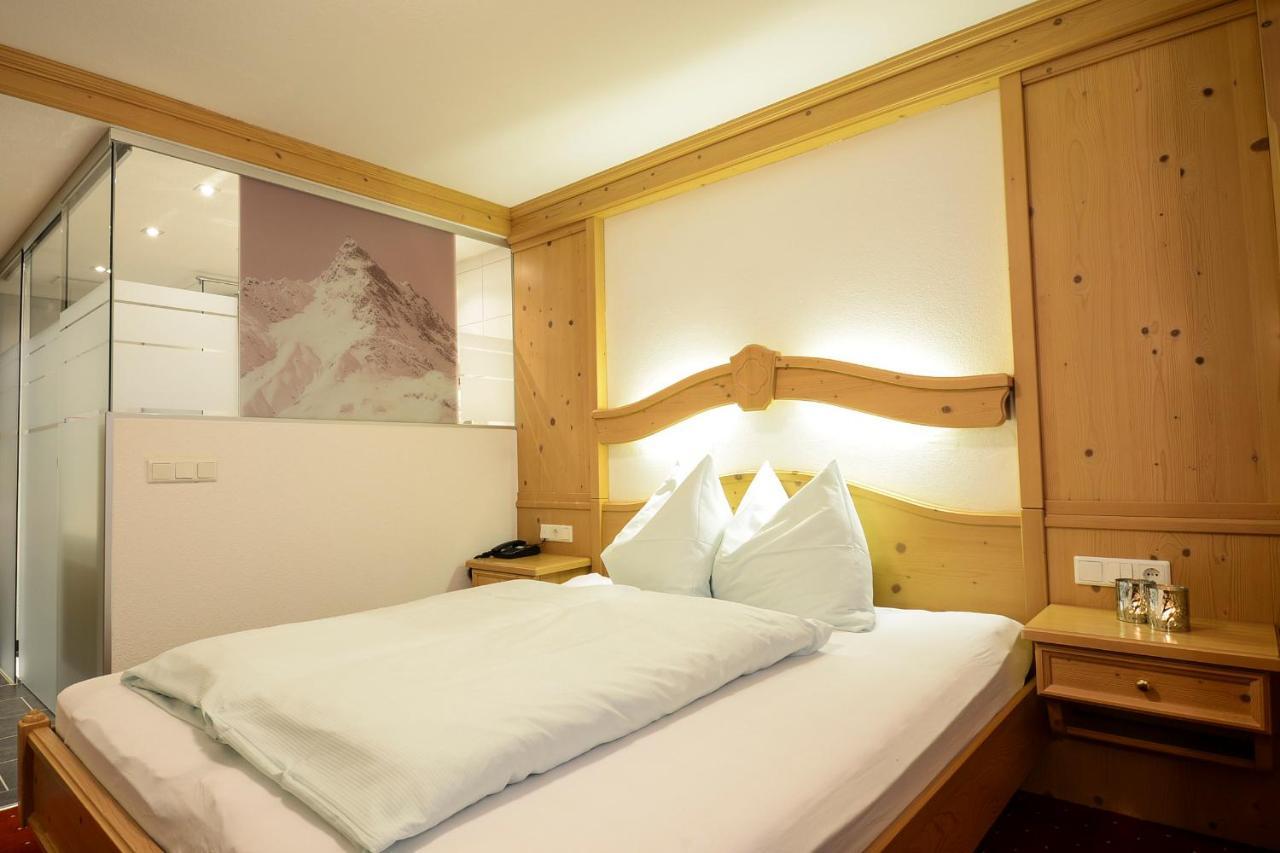 Alp Larain B&B Ischgl Buitenkant foto