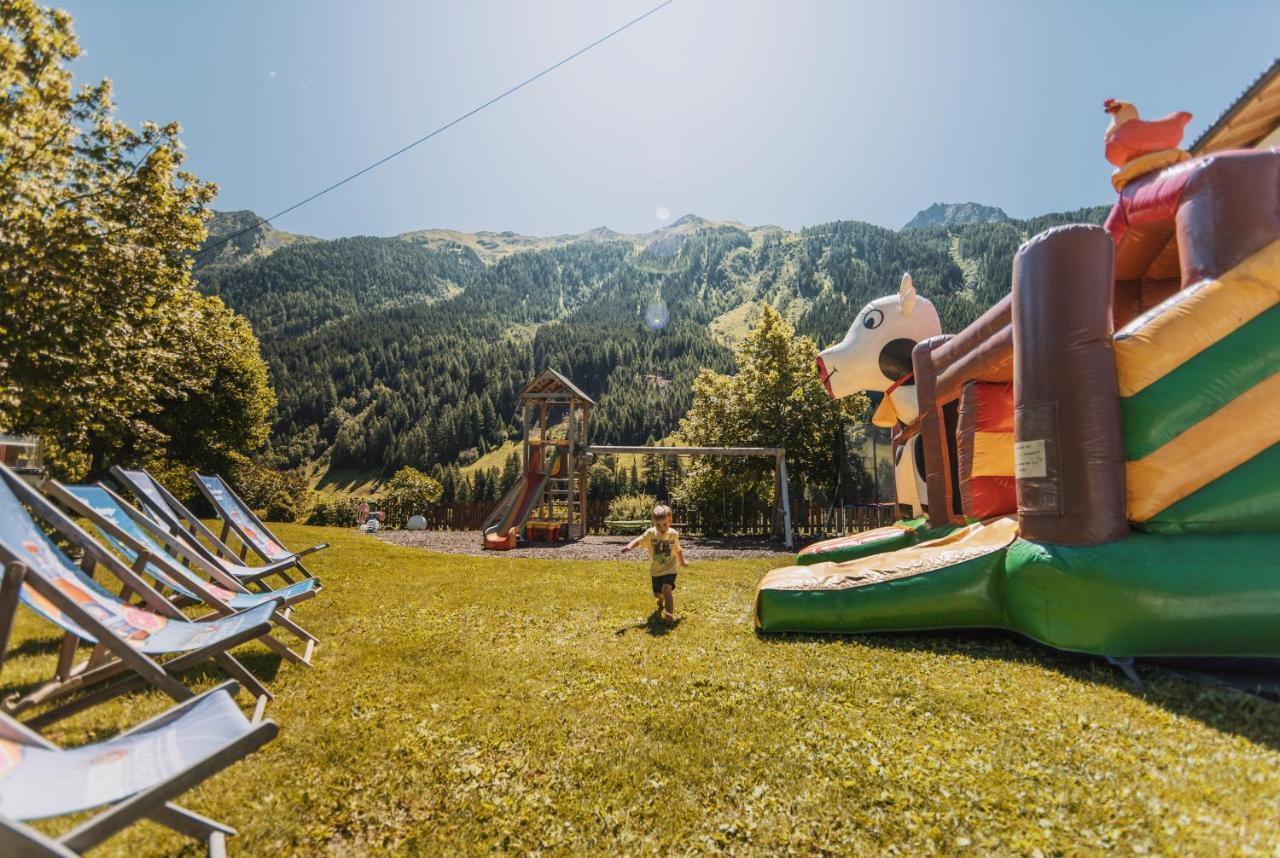 Alp Larain B&B Ischgl Buitenkant foto