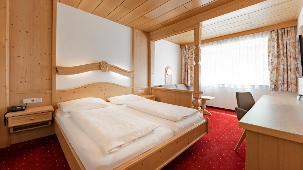 Alp Larain B&B Ischgl Buitenkant foto
