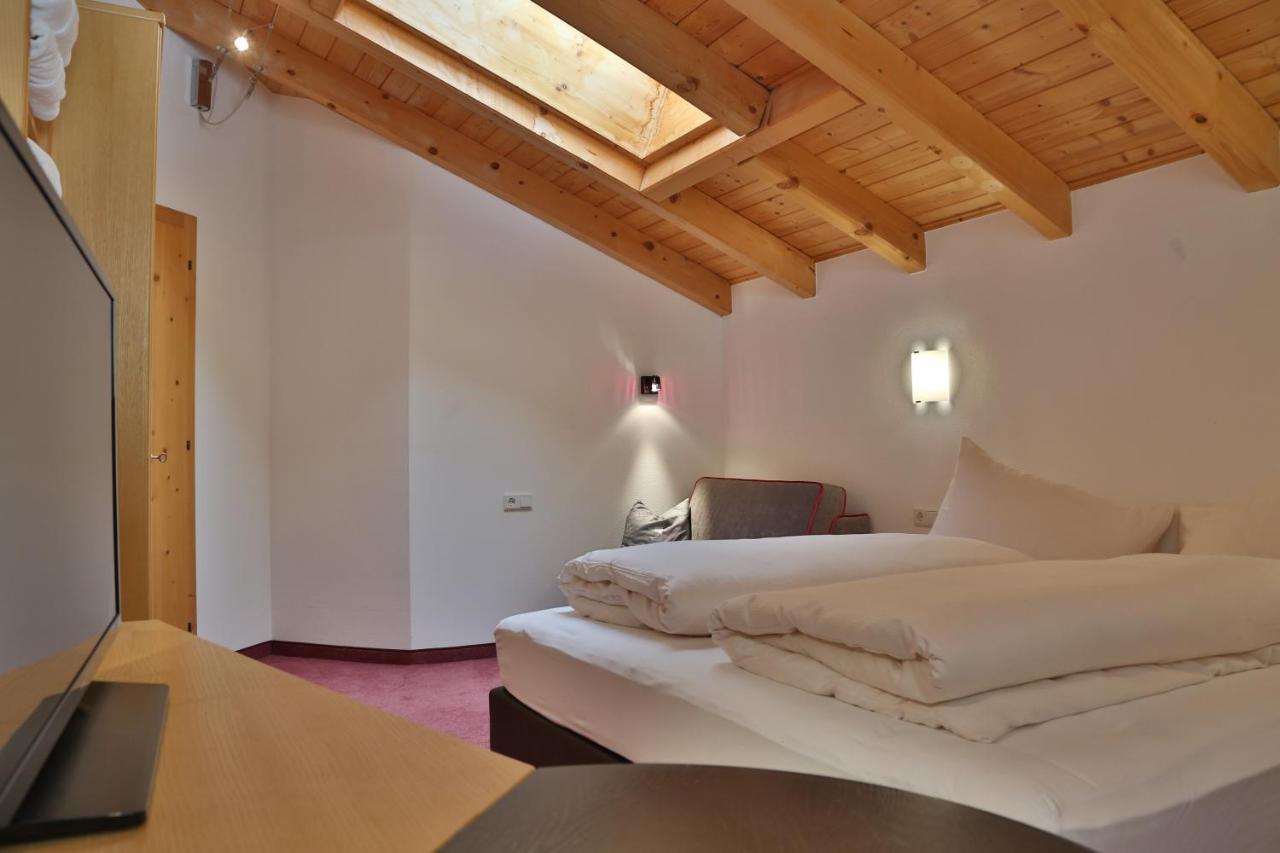 Alp Larain B&B Ischgl Buitenkant foto